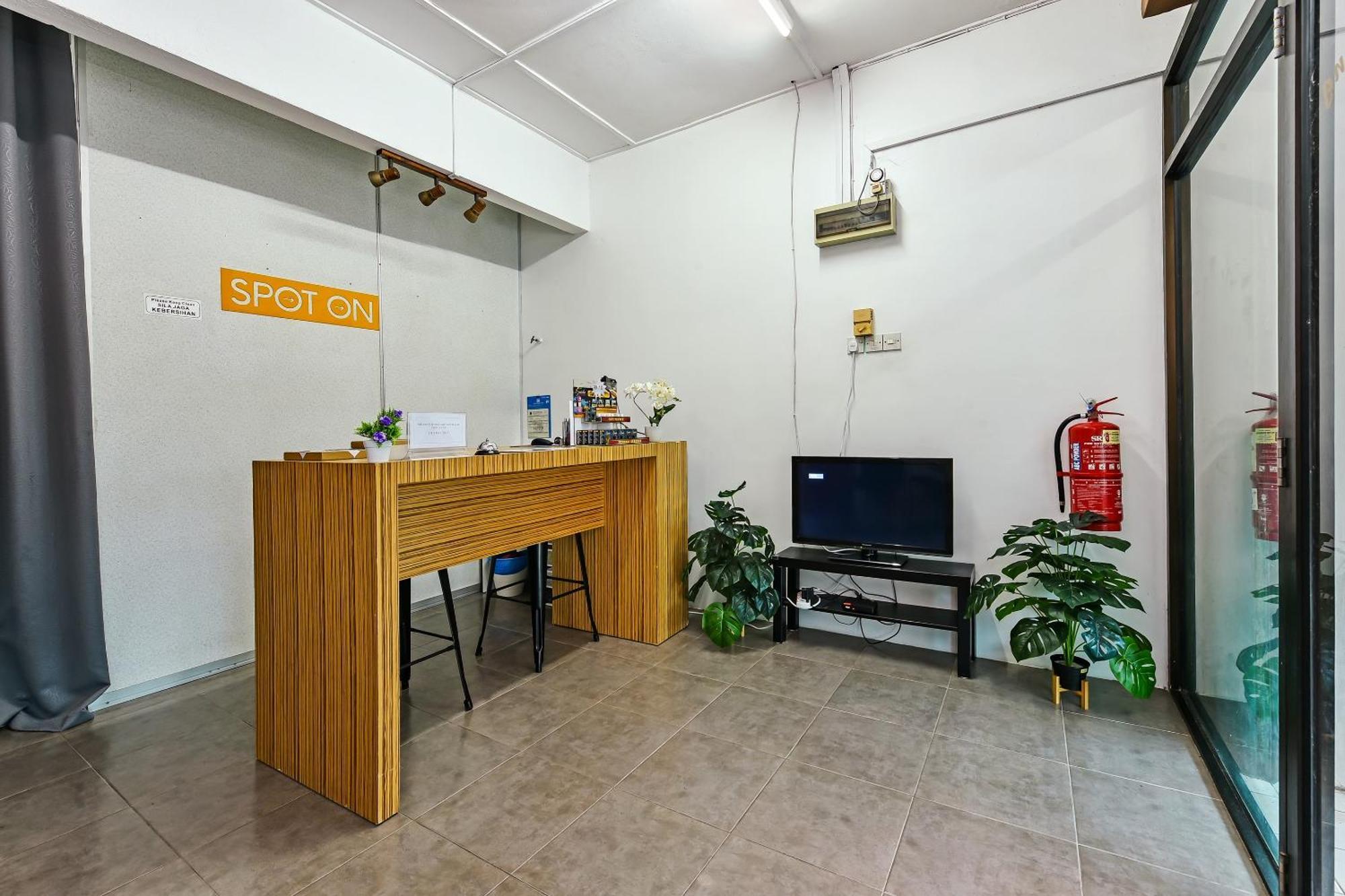 Spot On 90541 Pd Motel بورت ديكسون المظهر الخارجي الصورة